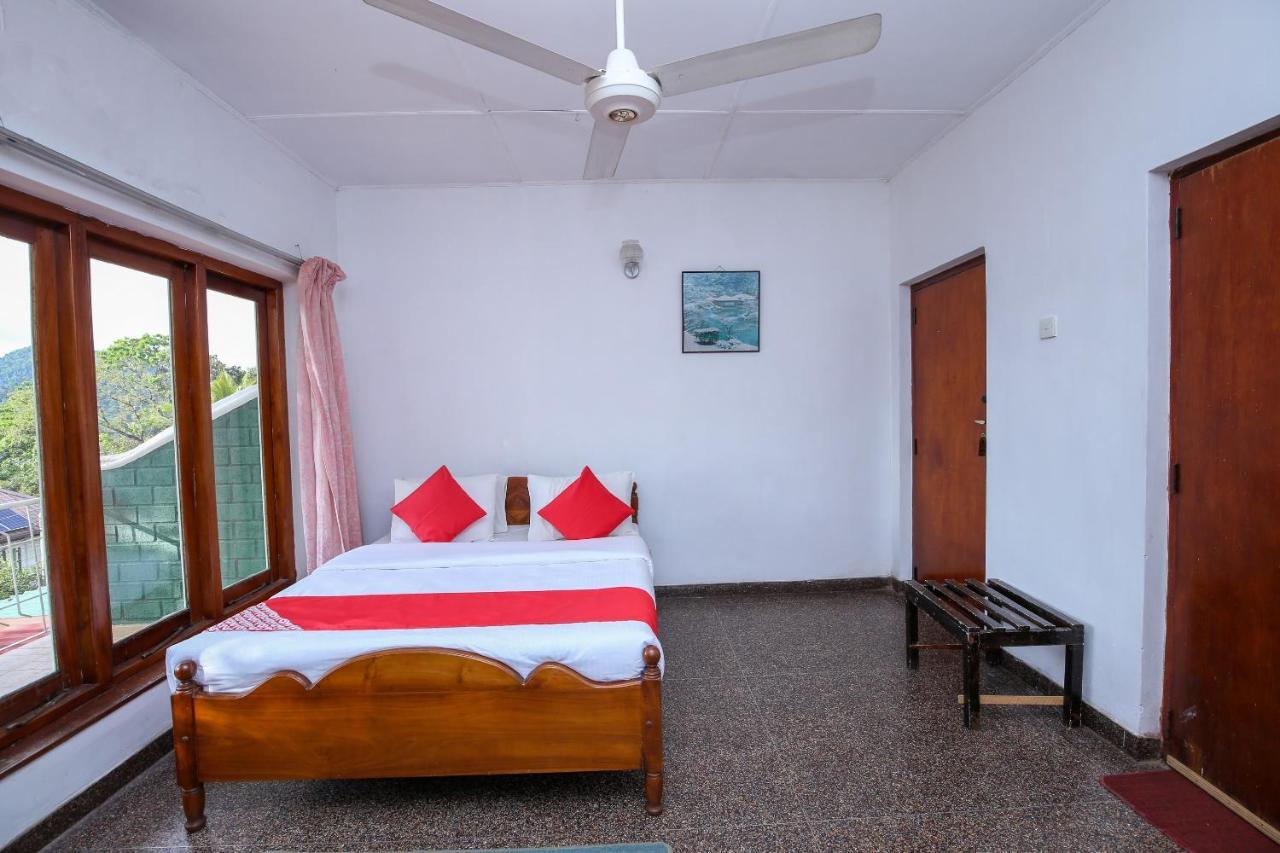 Oyo 436 Sandakelum Tourist Guest House Kandy Exterior foto